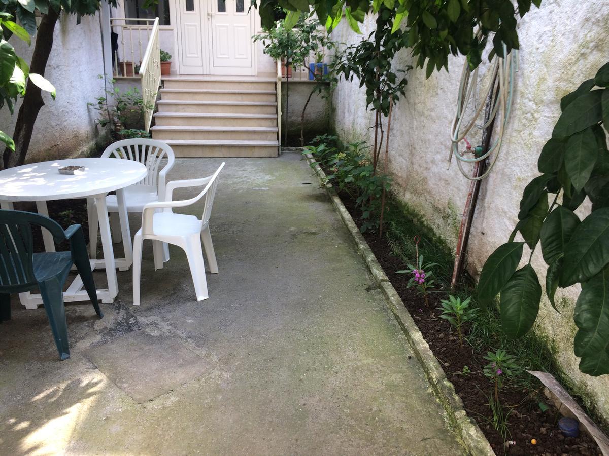Nina Guest House Tirana Exterior photo